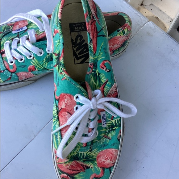 Wanted wanted wanted - Picture 3 of 8